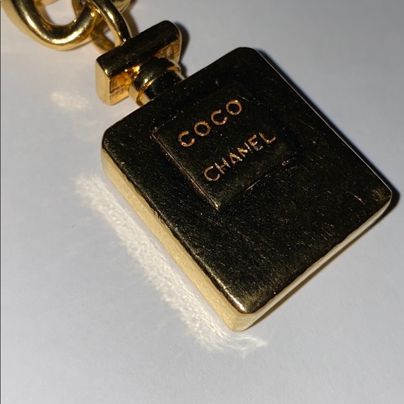 Vintage Chanel Chain Belt - Picture 2 of 7